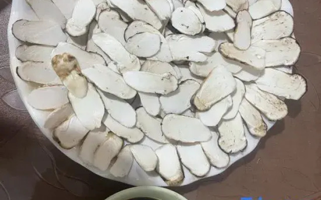 Shaxi Village Entrance Post Station