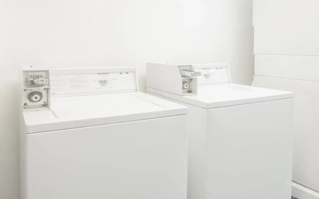 Knights Inn Sandusky