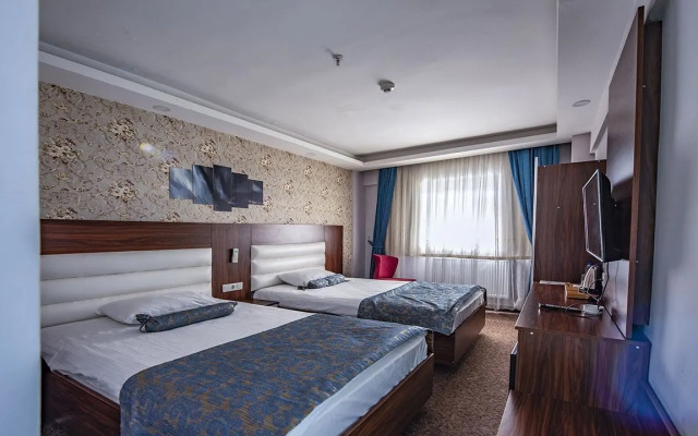 Madi Otel Izmir