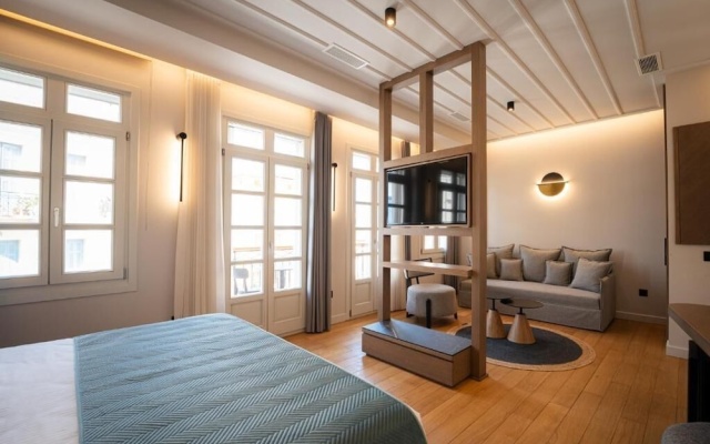 Navria Hotel