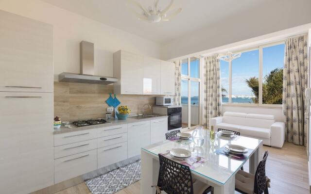 Villa La Strea by Barbarhouse