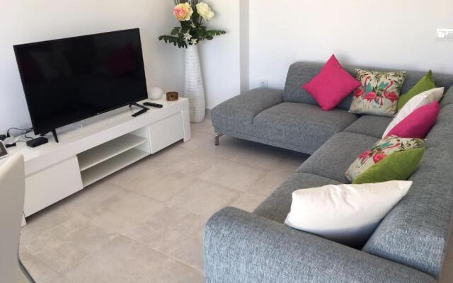 Playamar Iv Calle De La Rosalia 90A