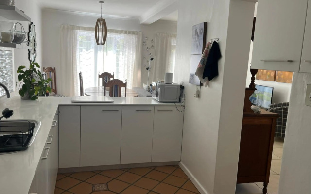 On Broadwalk Cottage