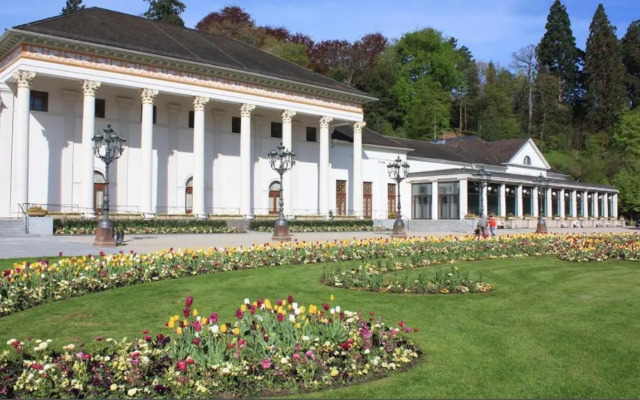 Modernes Studio (Adults Only)