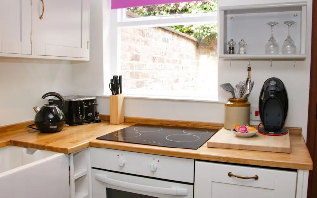 Wattle Cottage