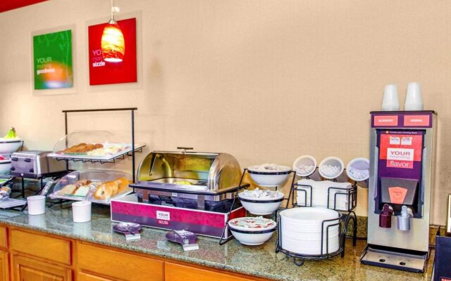 Quality Inn I-74 Batesville