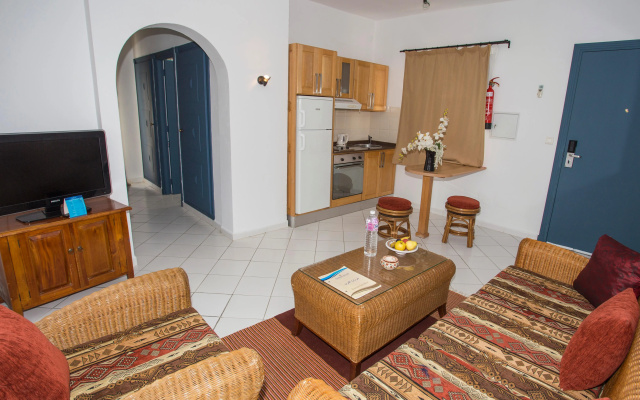 Golden Carthage Hotel & Residence
