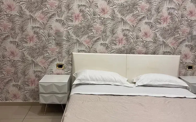 International Hotels