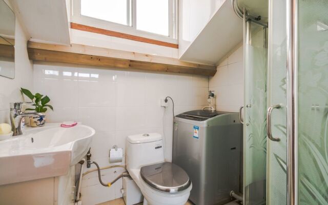 Cozy Apartment Best Location 303