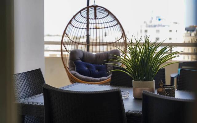 Fleur de Mai Suite-hosted by Sweetstay