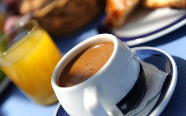 Delfinia Hotel & Bungalows