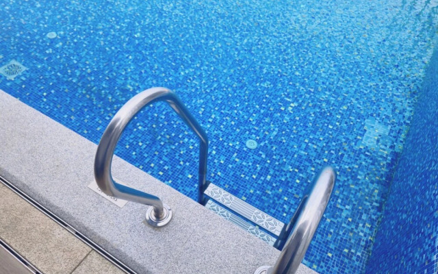 Fung Yuet Resort Hotel