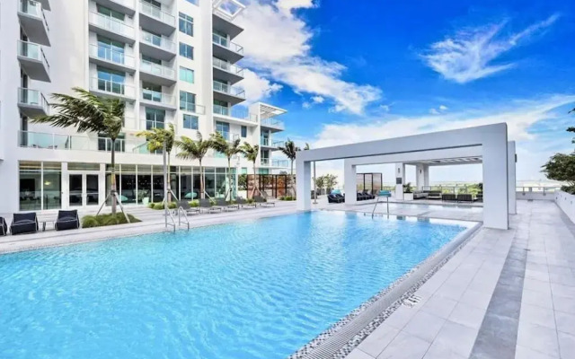 Modern Condo in Design District