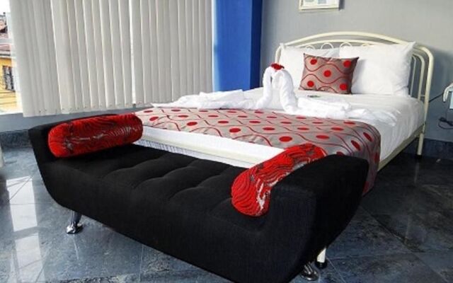 Delfin Amazon Suites