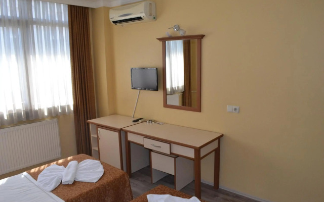 Ayvalik Palas Hotel