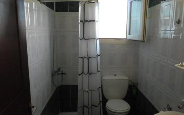 Toms House 4 in Felekas