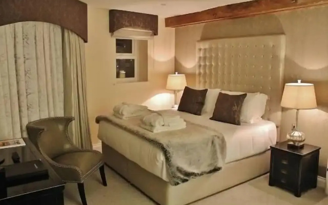 Boutique by Browns