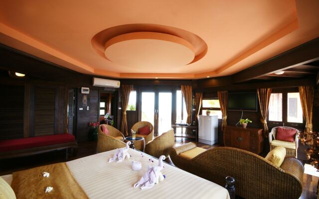 Sea Breeze Resort