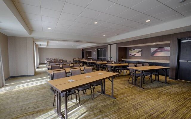 Courtyard Albany Clifton Park