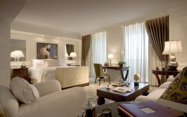 Acqualina Resort & Residences On The Beach
