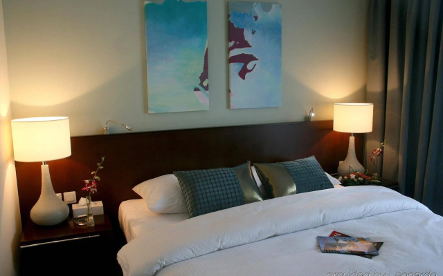 Flora Park Deluxe Hotel Apartments