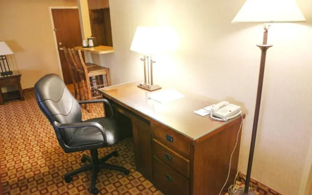 Wingate By Wyndham Springfield