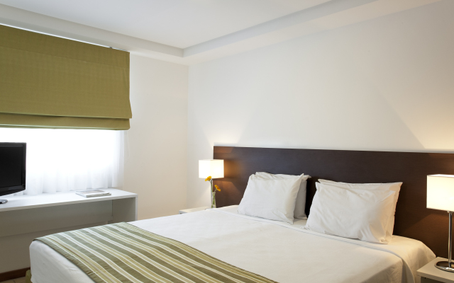Happy Hotel Manaíra