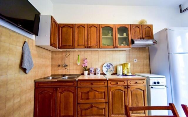 Apartments Ivan Z2 - 250m to beach