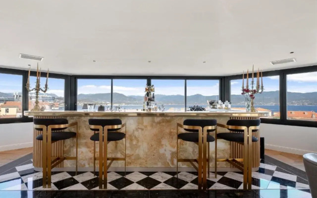 Hotel San Carlu Citadelle