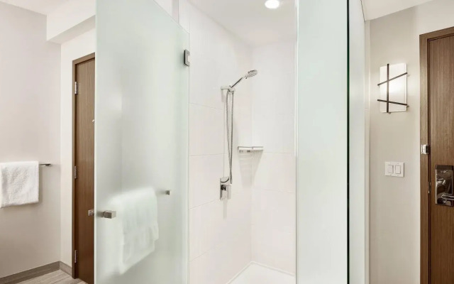 Civic Hotel Autograph Collection