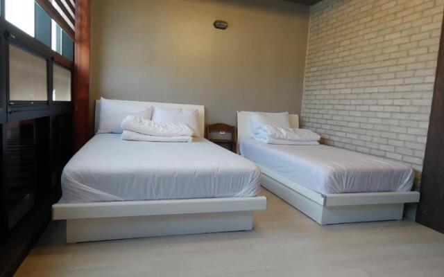 Mokpo White Windmill Guesthouse
