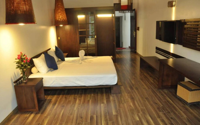 Cinnamon Cathedral Hotel