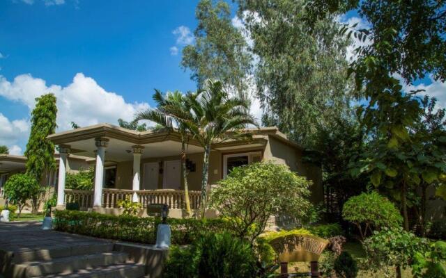 Tiger's Den Resort Bandhavgarh