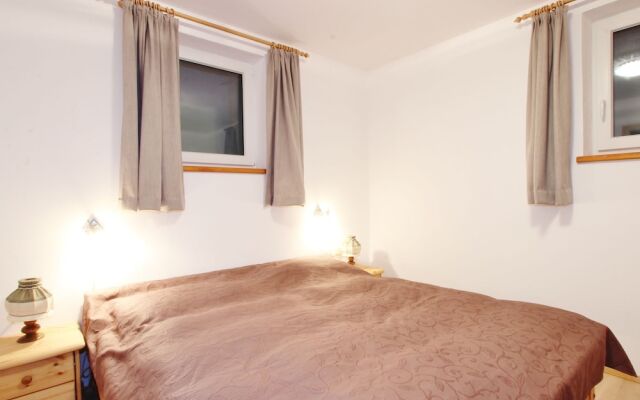 Cozy Apartment in Kitzbuhel near Ski Lift