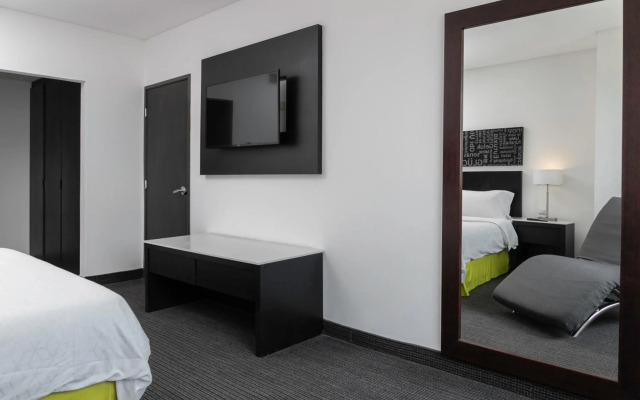 Holiday Inn Express Hotel And Suites Puebla Angelopolis