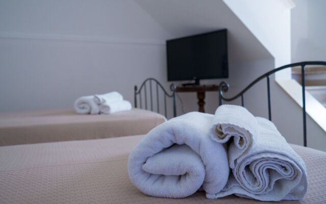 Domus Aurea Resort