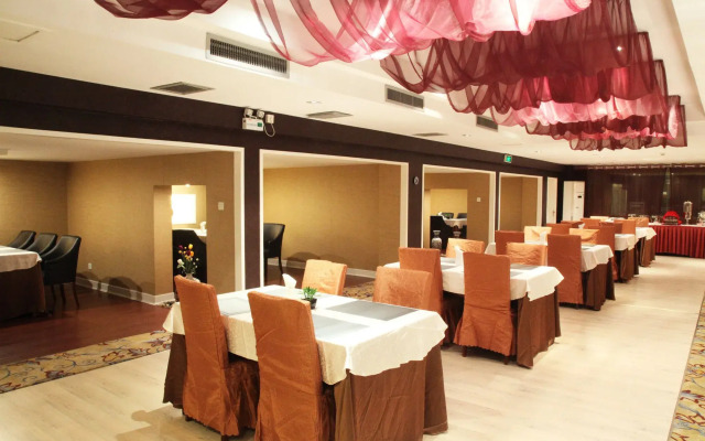 Huangshan Zhongrui Huayi Hotel