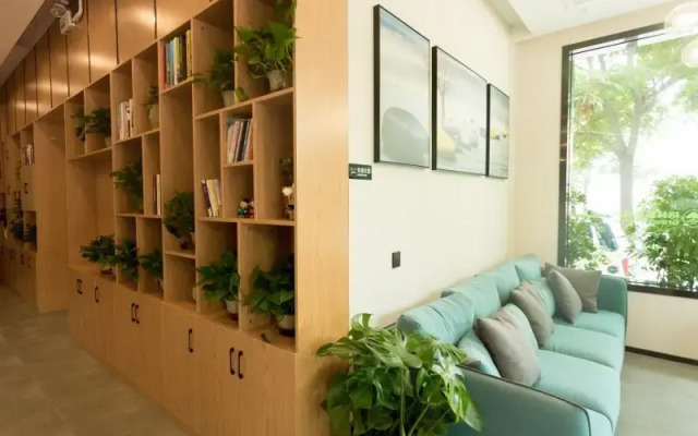 GreenTree Inn Express Henan Xinyang Huaibin County