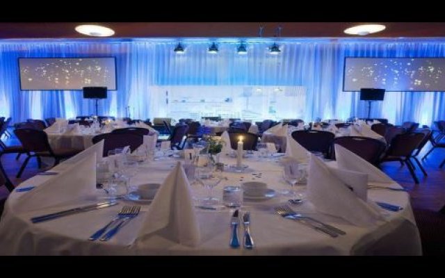 BEST WESTERN Taby Park Hotel and Conference