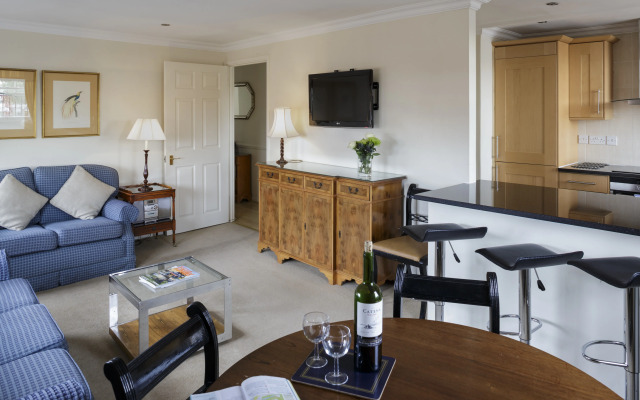 No 1 The Mansions by Mansley Serviced Apartments