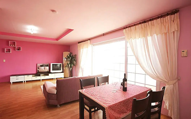 Seogwipo Etwal Jeju Pension