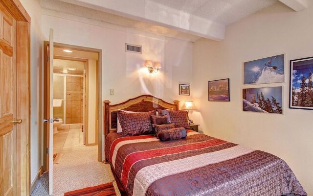 Columbine 102 2 Bedrooms 2 Bathrooms Condo