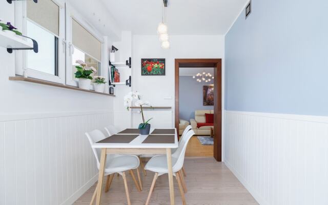 Apartment Obopolna Krakow by Renters