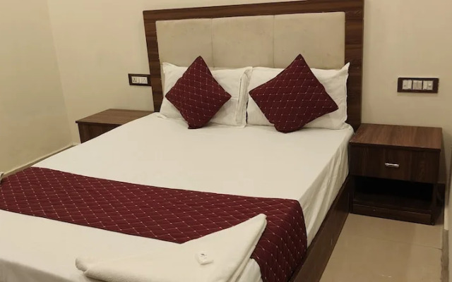 Hotel Blue Sky Residency