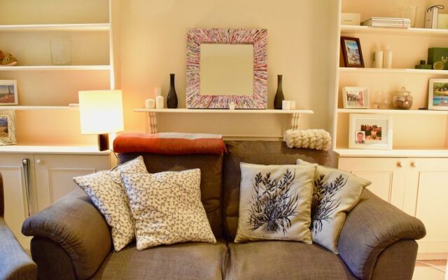 Private Terrace2 Bedroom Home