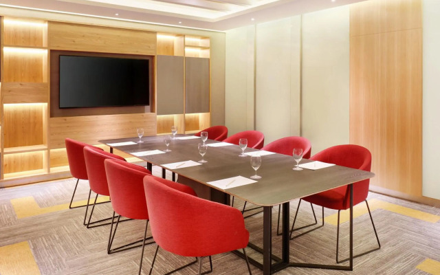 Novotel Jakarta Mangga Dua Square Hotel