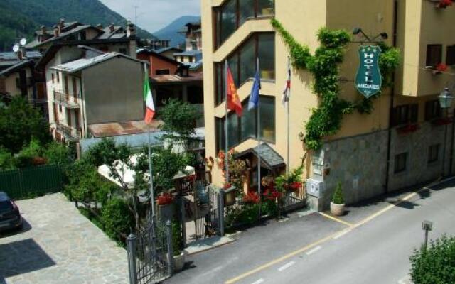 Hotel Marguareis