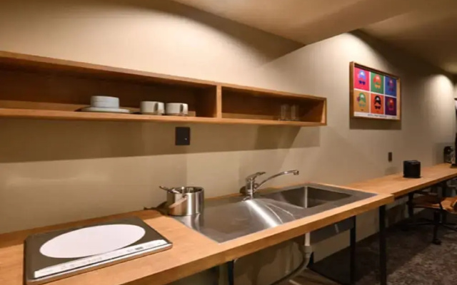 Hotel Pink Hibiscus