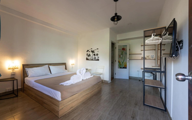 myPatong Social Hostel – Guest Rooms – Patong