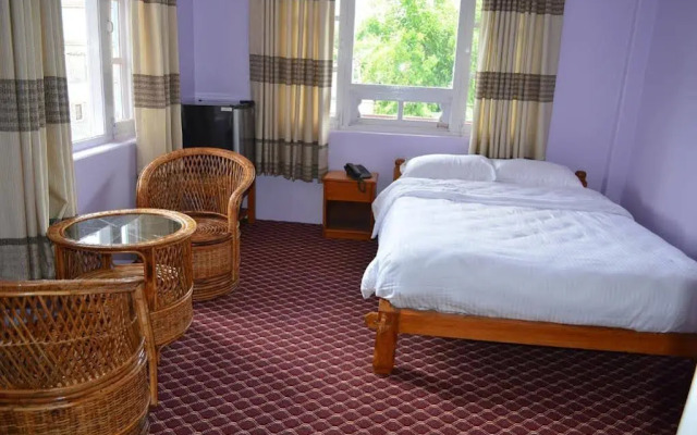 Hotel Lakeside Inn